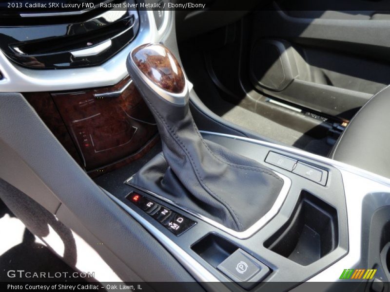 Radiant Silver Metallic / Ebony/Ebony 2013 Cadillac SRX Luxury FWD