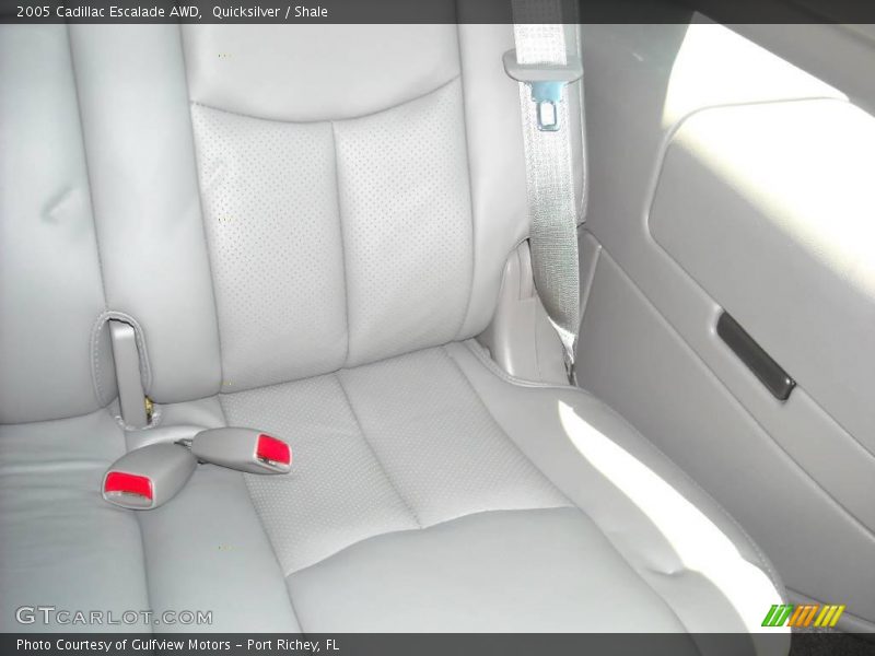 Quicksilver / Shale 2005 Cadillac Escalade AWD