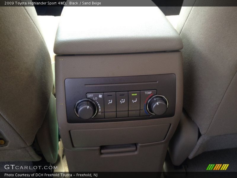 Black / Sand Beige 2009 Toyota Highlander Sport 4WD