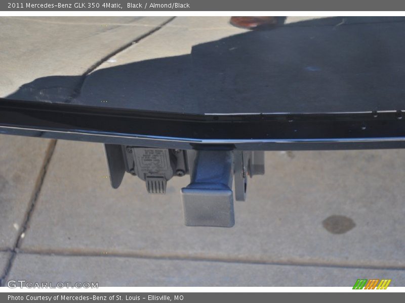 Black / Almond/Black 2011 Mercedes-Benz GLK 350 4Matic
