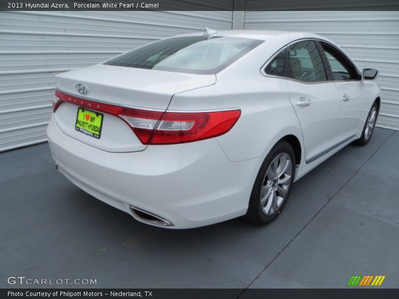 Porcelain White Pearl / Camel 2013 Hyundai Azera