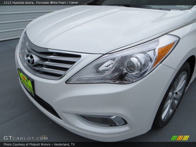 Porcelain White Pearl / Camel 2013 Hyundai Azera