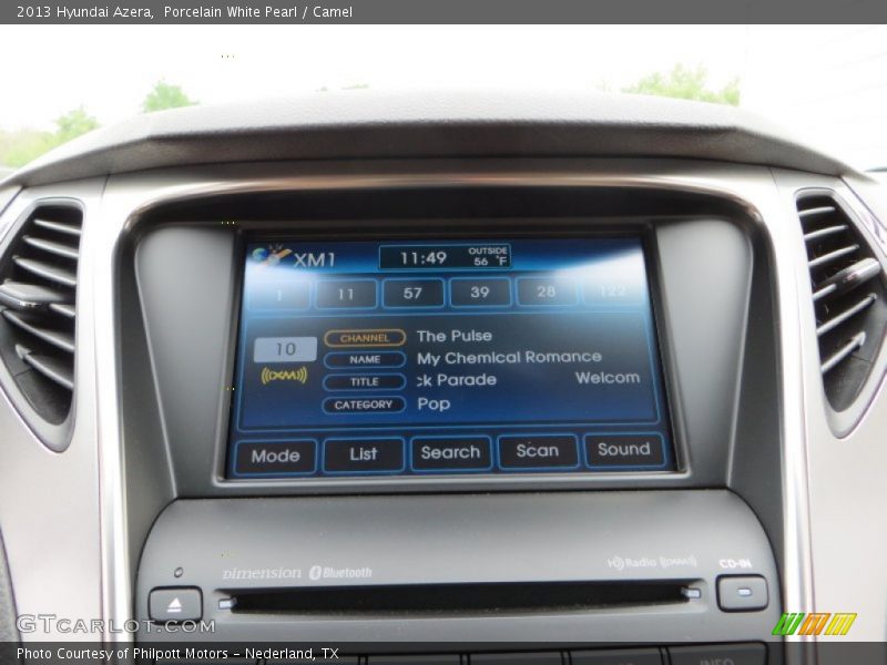 Porcelain White Pearl / Camel 2013 Hyundai Azera