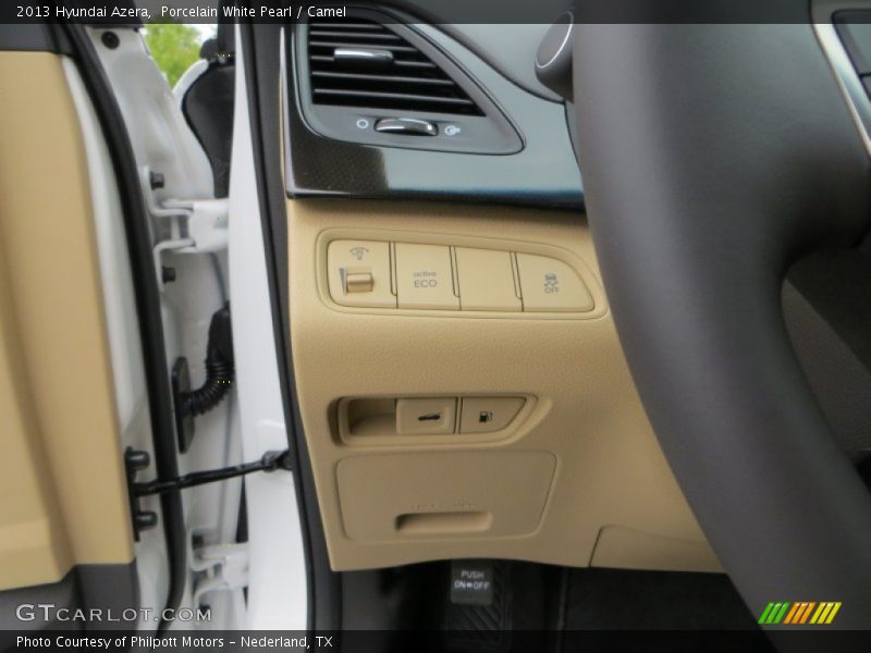 Porcelain White Pearl / Camel 2013 Hyundai Azera