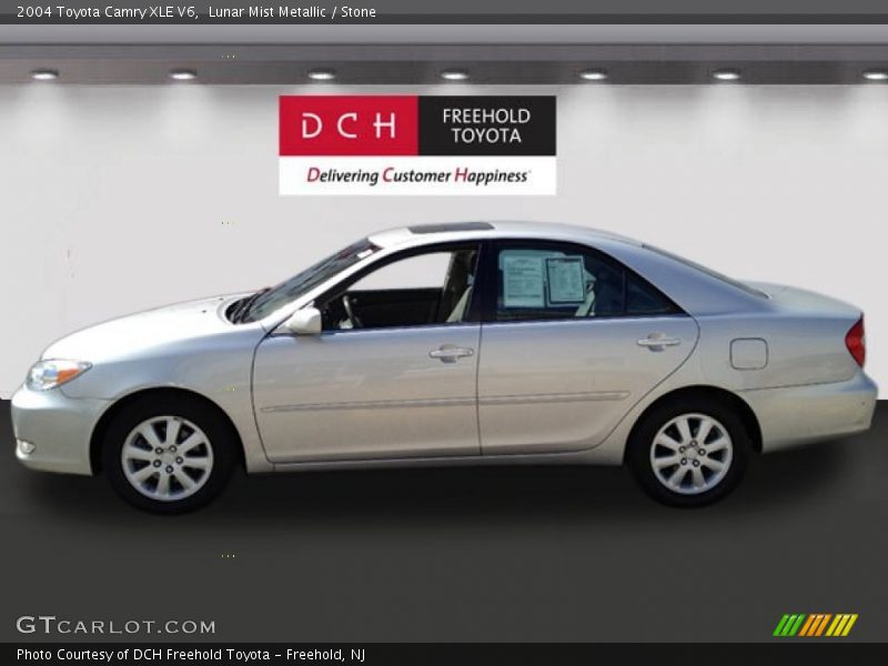 Lunar Mist Metallic / Stone 2004 Toyota Camry XLE V6