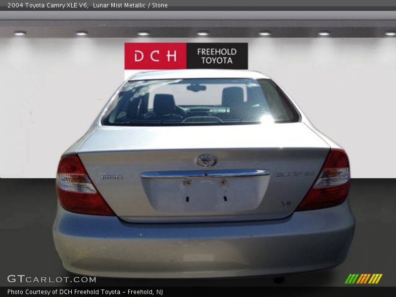 Lunar Mist Metallic / Stone 2004 Toyota Camry XLE V6