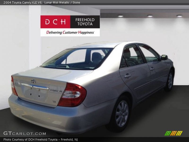 Lunar Mist Metallic / Stone 2004 Toyota Camry XLE V6