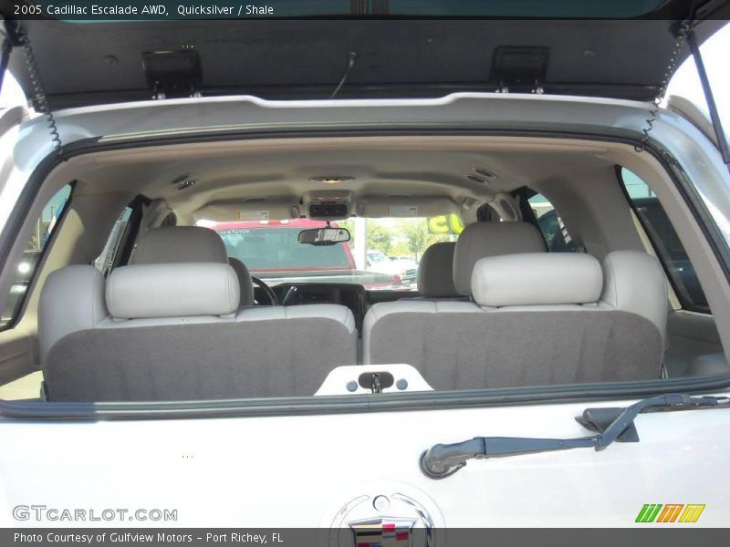 Quicksilver / Shale 2005 Cadillac Escalade AWD
