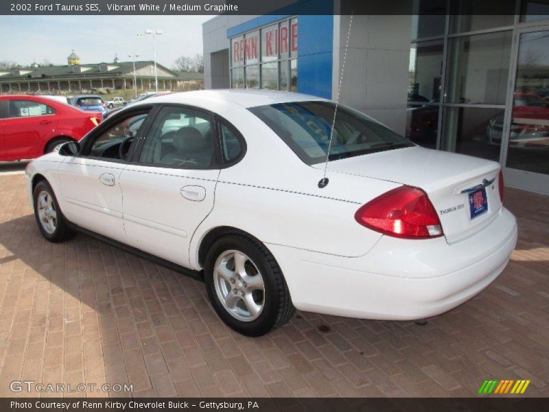 Vibrant White / Medium Graphite 2002 Ford Taurus SES