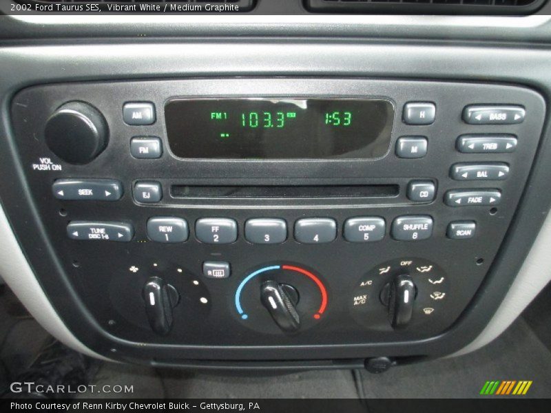 Vibrant White / Medium Graphite 2002 Ford Taurus SES