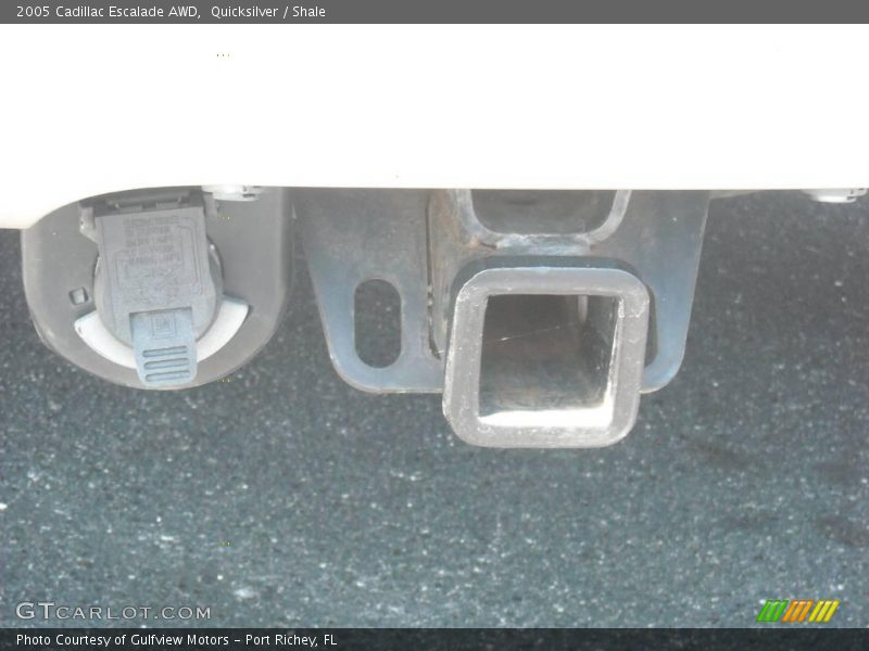 Quicksilver / Shale 2005 Cadillac Escalade AWD