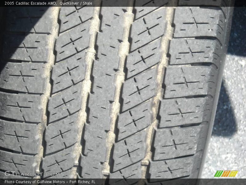 Quicksilver / Shale 2005 Cadillac Escalade AWD
