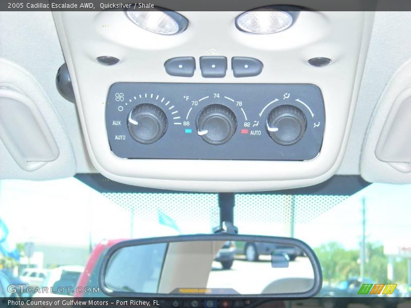 Quicksilver / Shale 2005 Cadillac Escalade AWD