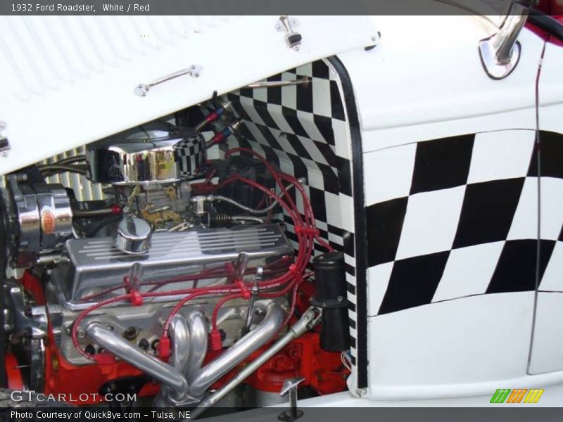  1932 Roadster  Engine - 355 Small Block Chevy V8