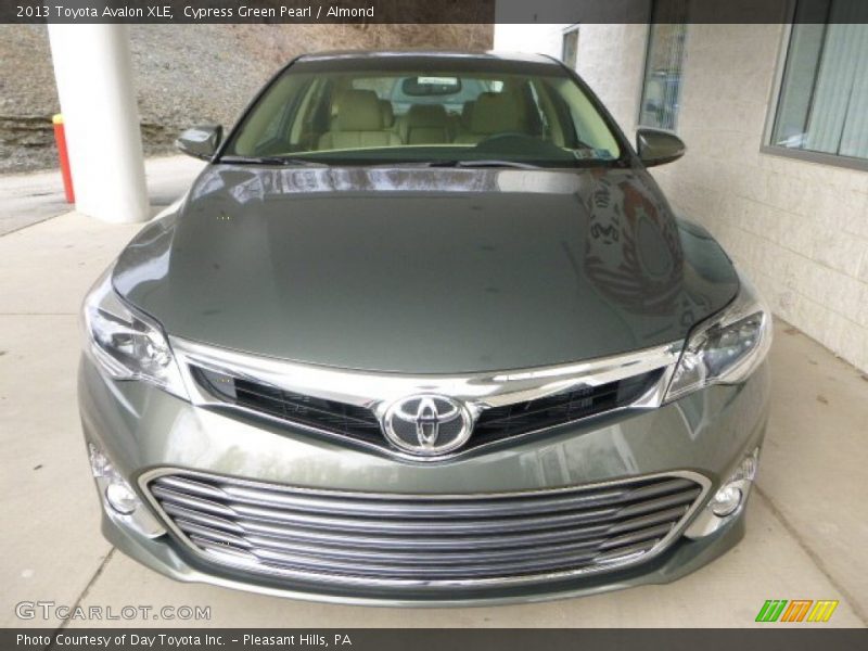 Cypress Green Pearl / Almond 2013 Toyota Avalon XLE