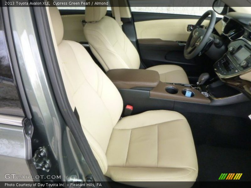 Cypress Green Pearl / Almond 2013 Toyota Avalon XLE