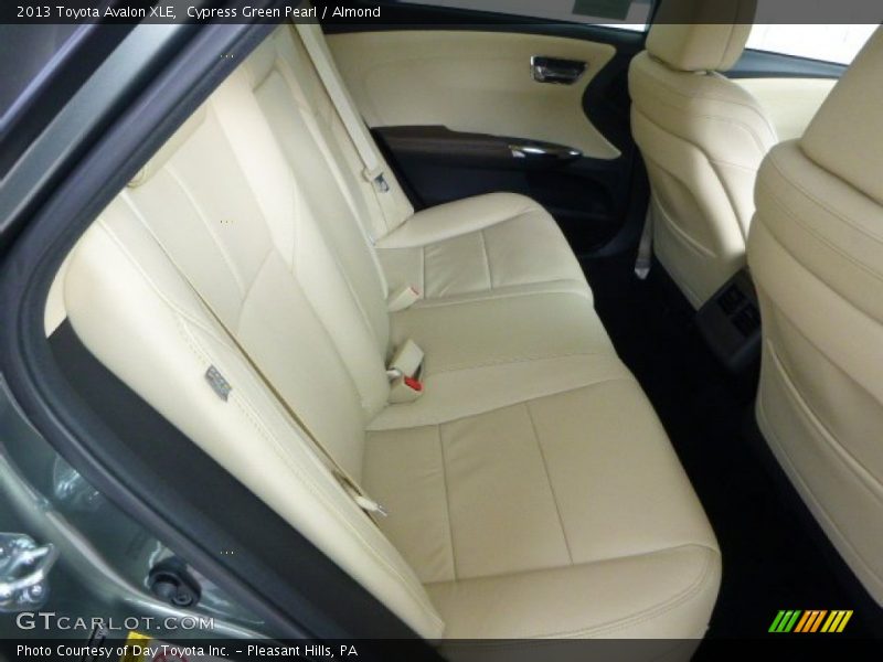Cypress Green Pearl / Almond 2013 Toyota Avalon XLE