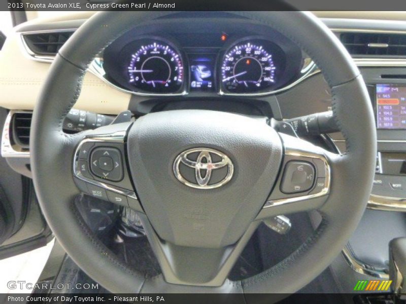 Cypress Green Pearl / Almond 2013 Toyota Avalon XLE