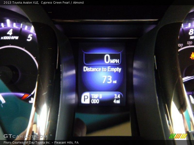 Cypress Green Pearl / Almond 2013 Toyota Avalon XLE