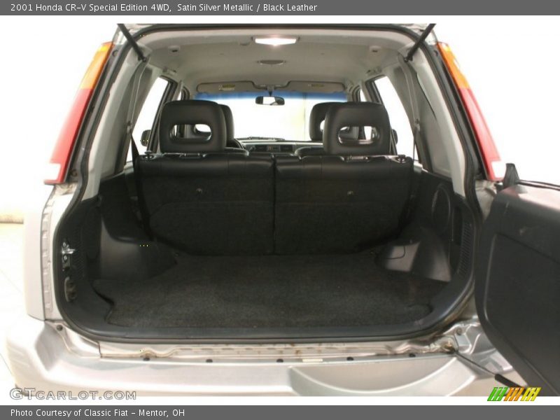 Satin Silver Metallic / Black Leather 2001 Honda CR-V Special Edition 4WD
