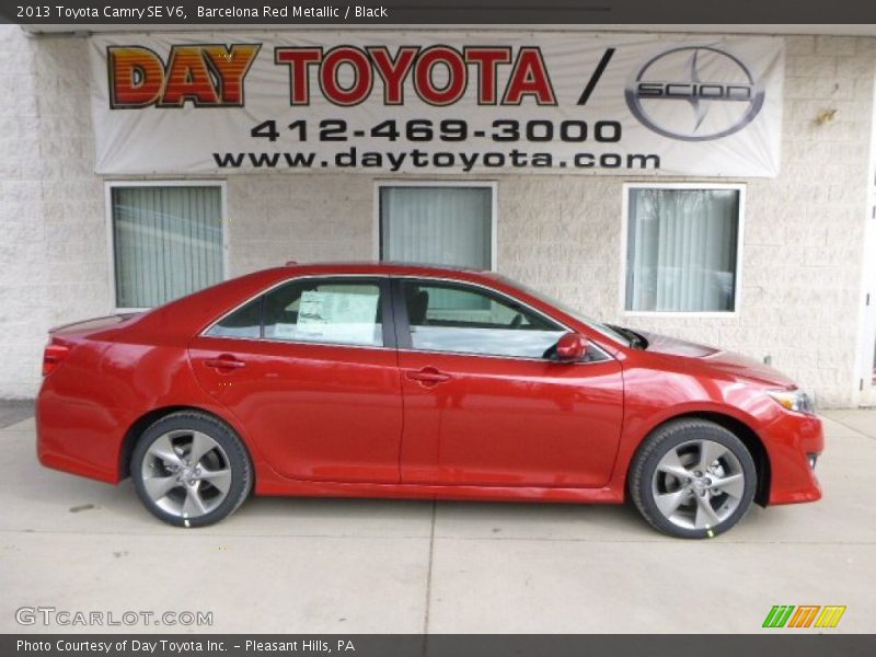 Barcelona Red Metallic / Black 2013 Toyota Camry SE V6