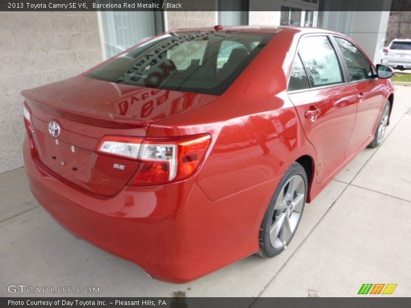 Barcelona Red Metallic / Black 2013 Toyota Camry SE V6