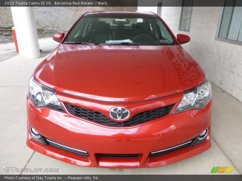 Barcelona Red Metallic / Black 2013 Toyota Camry SE V6