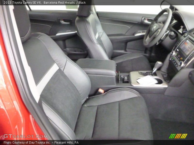 Barcelona Red Metallic / Black 2013 Toyota Camry SE V6