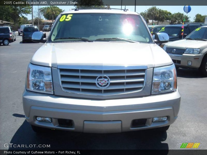 Quicksilver / Shale 2005 Cadillac Escalade AWD