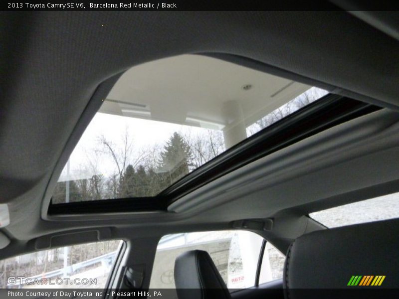 Barcelona Red Metallic / Black 2013 Toyota Camry SE V6