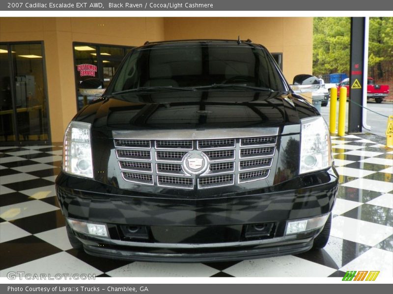 Black Raven / Cocoa/Light Cashmere 2007 Cadillac Escalade EXT AWD