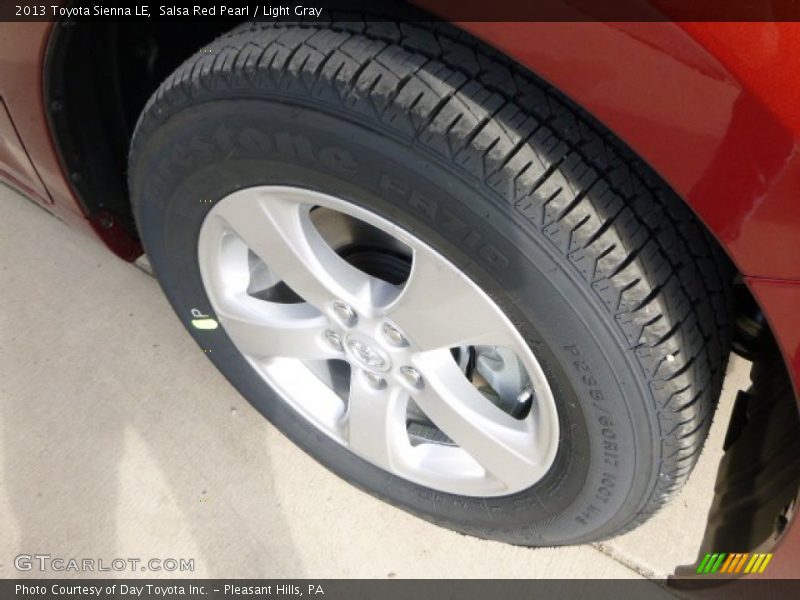 Salsa Red Pearl / Light Gray 2013 Toyota Sienna LE