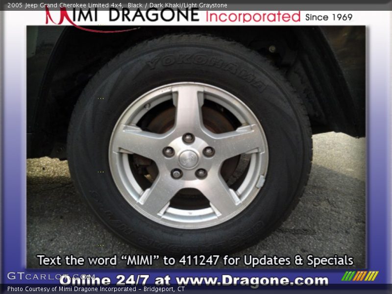 Black / Dark Khaki/Light Graystone 2005 Jeep Grand Cherokee Limited 4x4