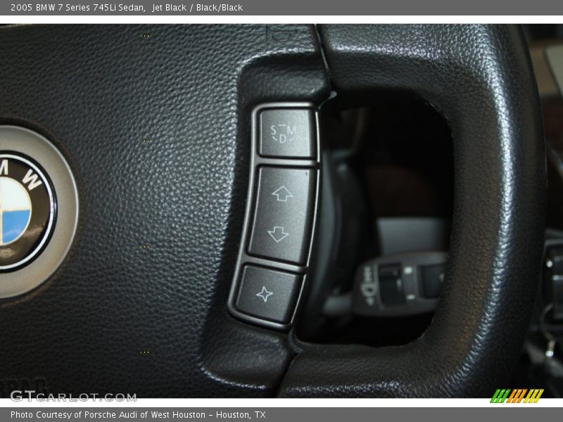 Controls of 2005 7 Series 745Li Sedan