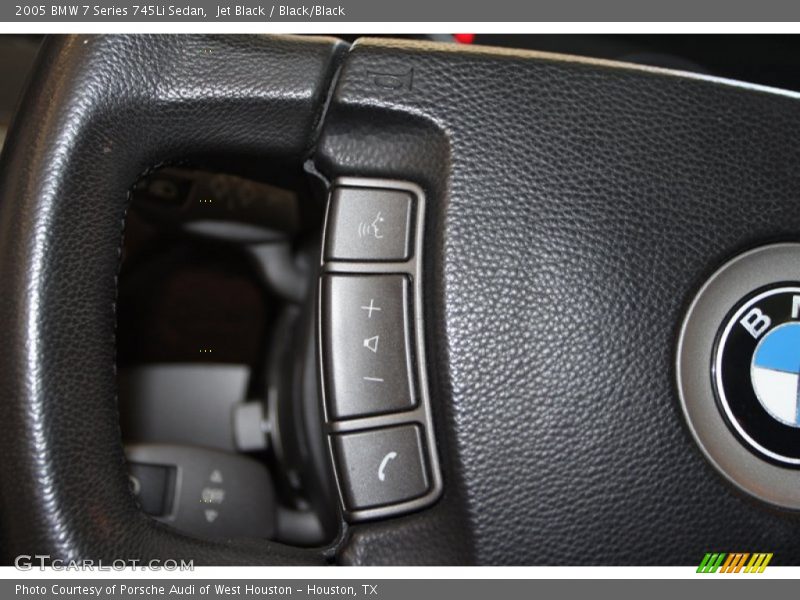 Controls of 2005 7 Series 745Li Sedan