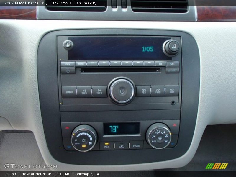 Black Onyx / Titanium Gray 2007 Buick Lucerne CXL