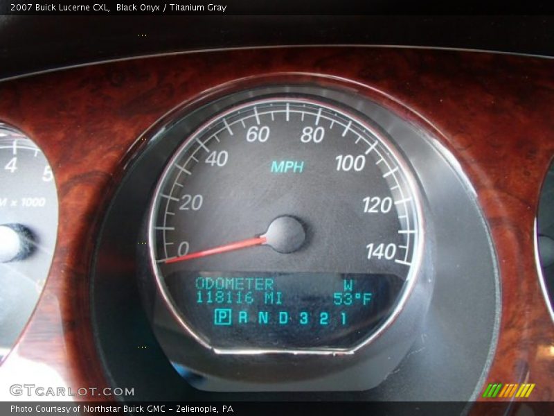 Black Onyx / Titanium Gray 2007 Buick Lucerne CXL