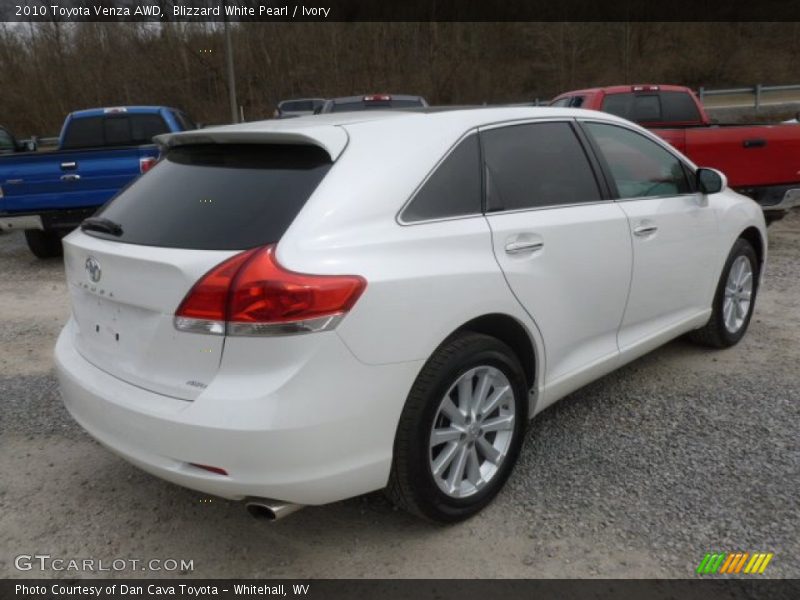 Blizzard White Pearl / Ivory 2010 Toyota Venza AWD