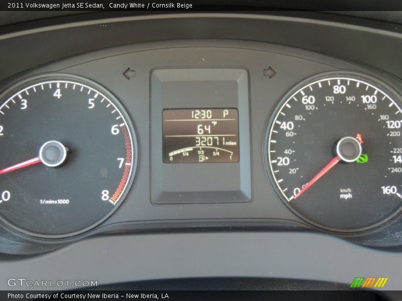 Candy White / Cornsilk Beige 2011 Volkswagen Jetta SE Sedan