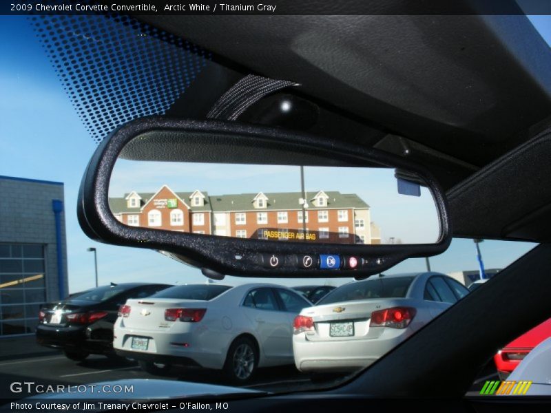 Arctic White / Titanium Gray 2009 Chevrolet Corvette Convertible