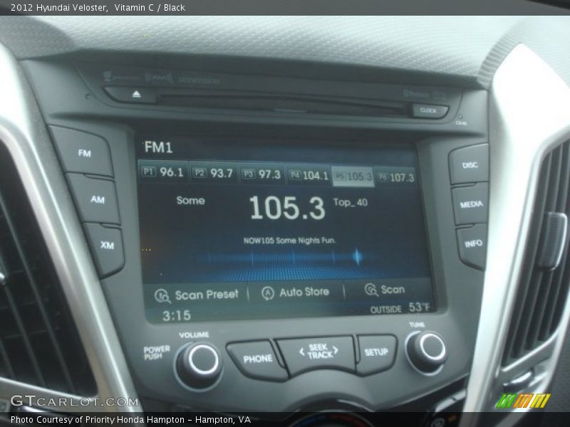 Controls of 2012 Veloster 
