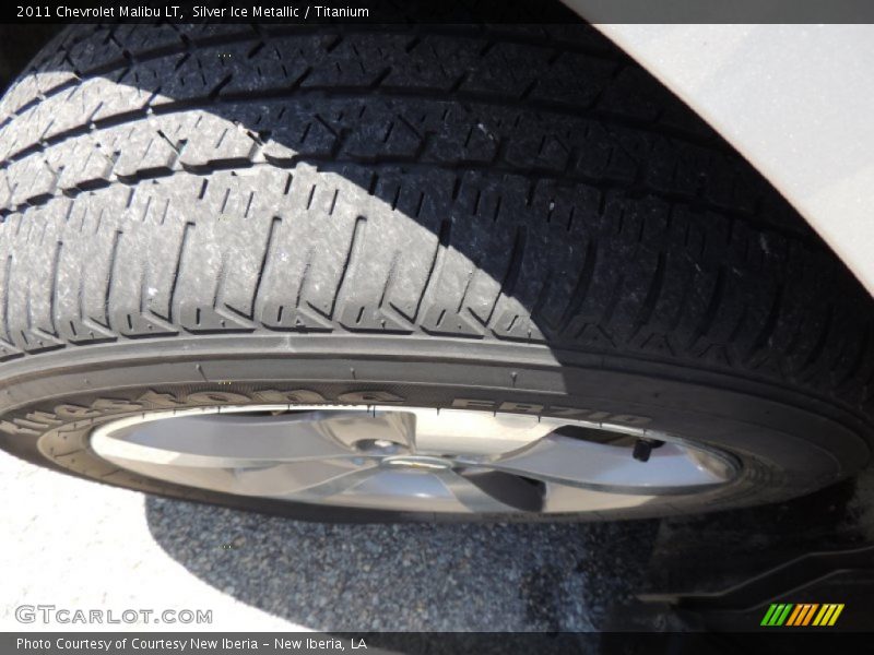 Silver Ice Metallic / Titanium 2011 Chevrolet Malibu LT