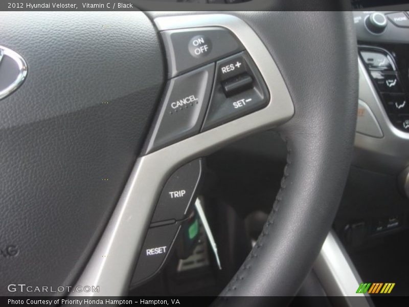 Vitamin C / Black 2012 Hyundai Veloster