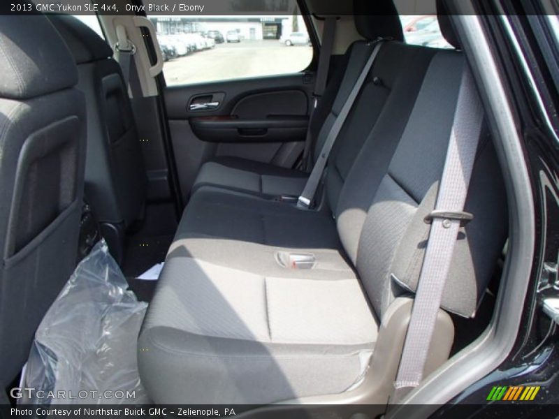 Onyx Black / Ebony 2013 GMC Yukon SLE 4x4