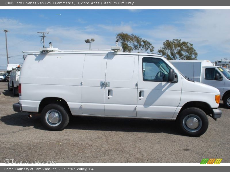 Oxford White / Medium Flint Grey 2006 Ford E Series Van E250 Commercial