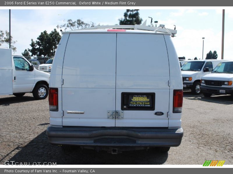 Oxford White / Medium Flint Grey 2006 Ford E Series Van E250 Commercial