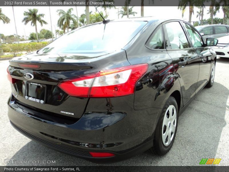 Tuxedo Black Metallic / Charcoal Black 2012 Ford Focus S Sedan