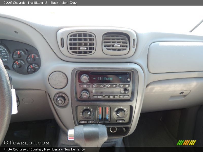 Black / Light Gray 2006 Chevrolet TrailBlazer LS
