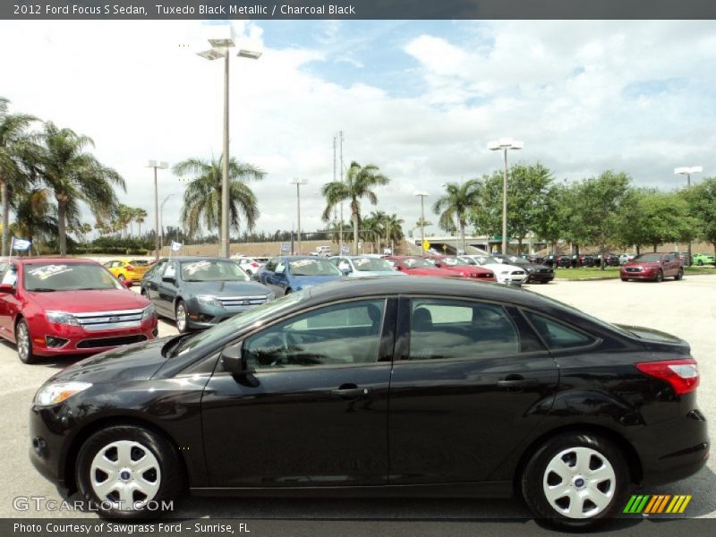Tuxedo Black Metallic / Charcoal Black 2012 Ford Focus S Sedan
