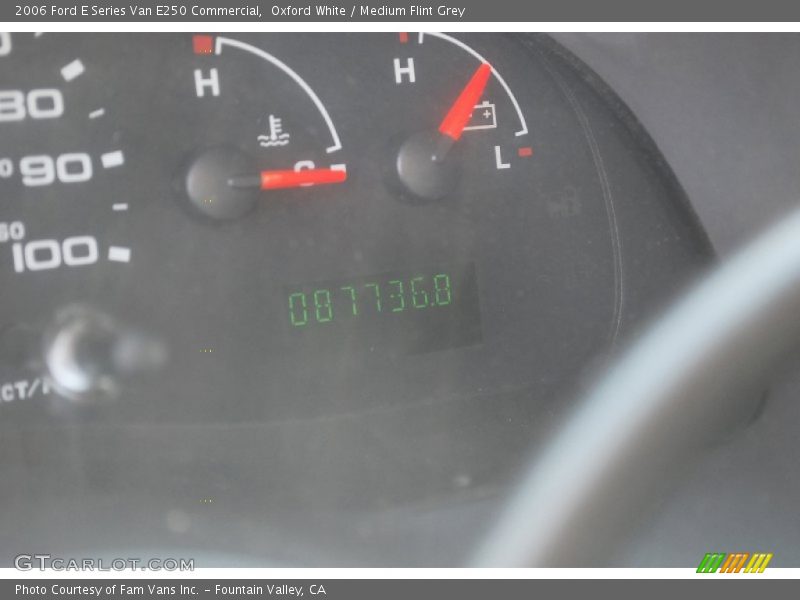 Oxford White / Medium Flint Grey 2006 Ford E Series Van E250 Commercial